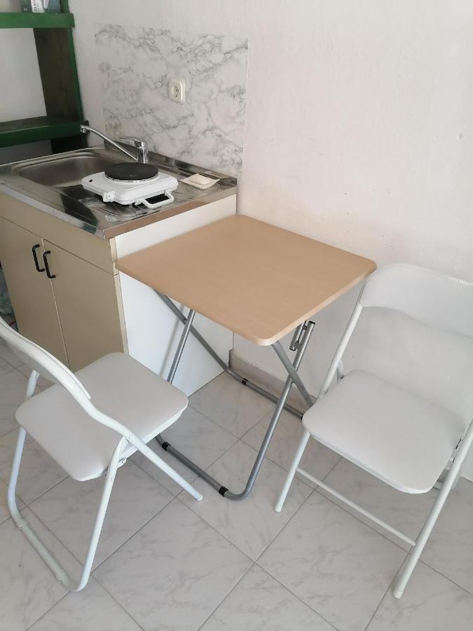 Apartman Milan Obrovac Exterior foto